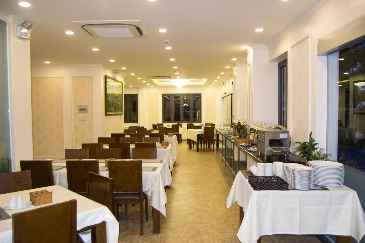 Sun And Sea Hotel Nha Trang Buitenkant foto