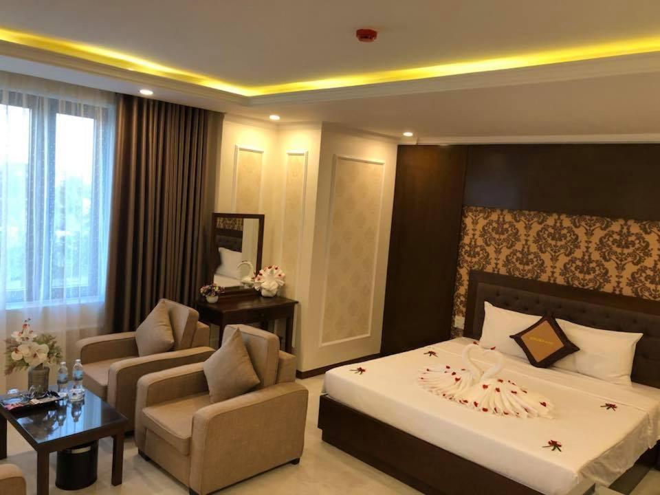 Sun And Sea Hotel Nha Trang Buitenkant foto